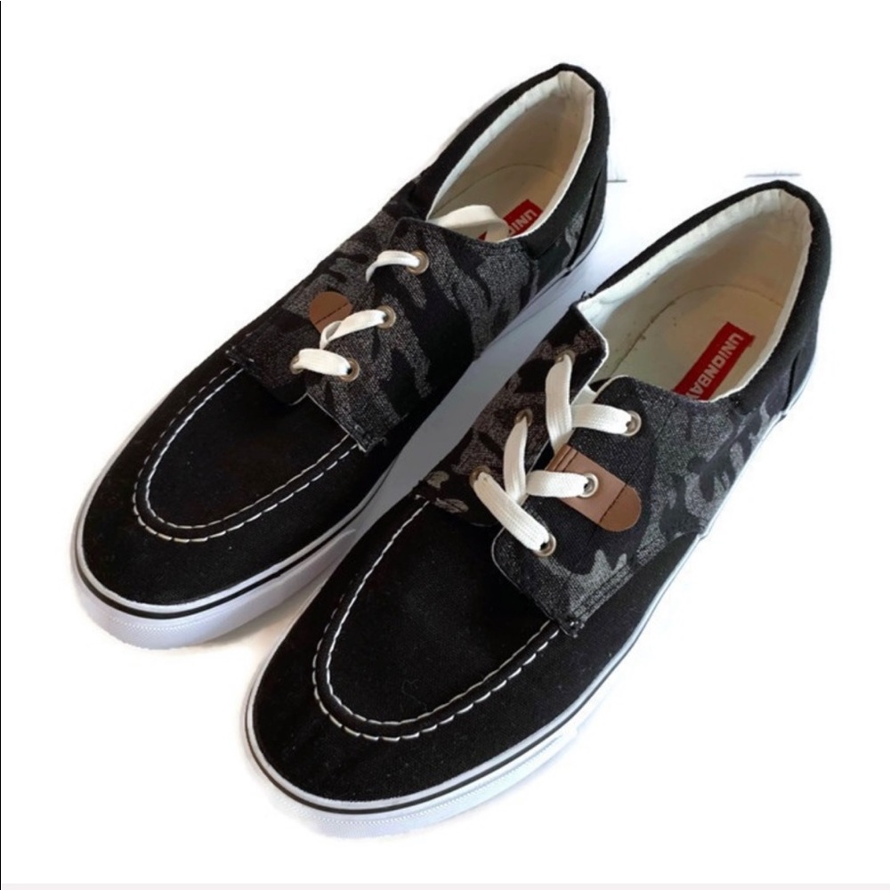 Unionbay Black & Camouflage Lace Up Sneakers
